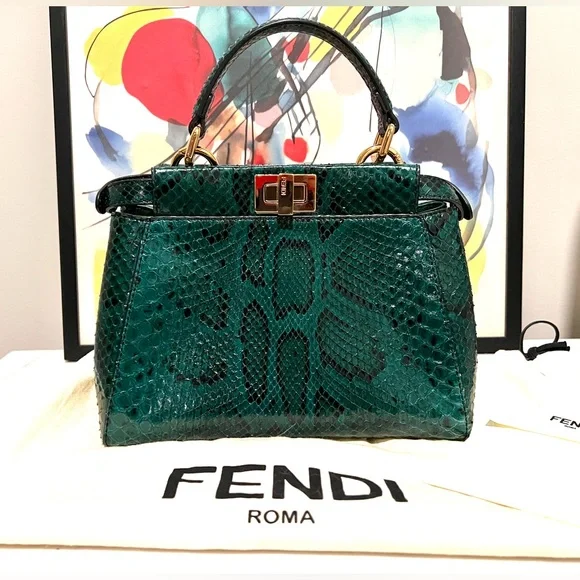 FENDI Peekaboo Mini Green python bag - Picture 3 of 16
